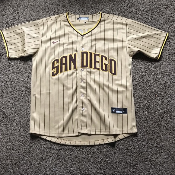 Fernando Tatis Jr Padres Jersey - Picture 2 of 3